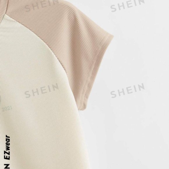 3/$35 mushroom print crop top (size m) - Picture 7 of 8